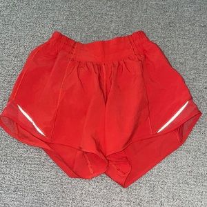 lululemon 4” shorts in size 4. worn once, no flaws.